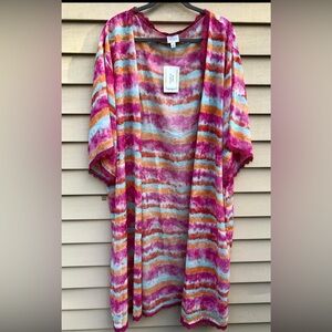 New with tags Lularoe Chloe overlay - size XL (fits women’s sizes 18-28).